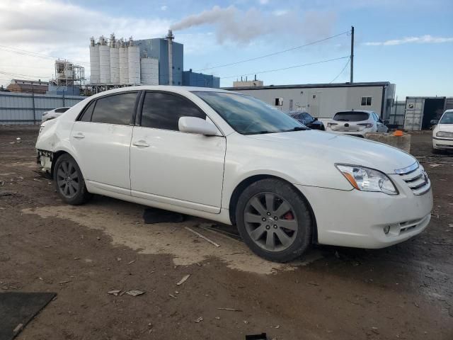 2005 Toyota Avalon XL