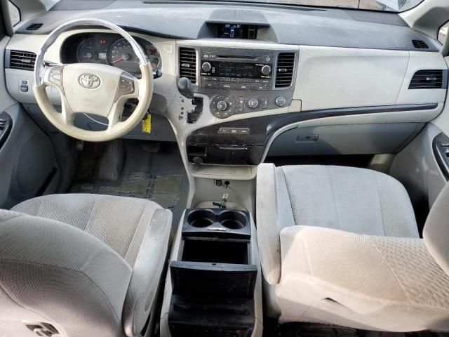 2011 Toyota Sienna LE