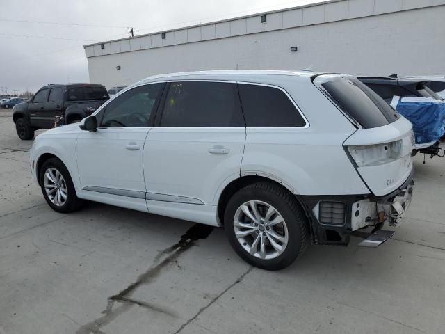 2017 Audi Q7 Premium Plus