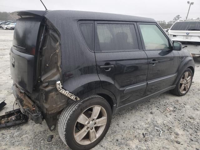 2011 KIA Soul +