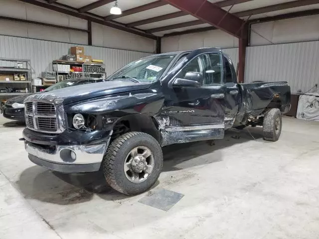 2004 Dodge RAM 2500 ST