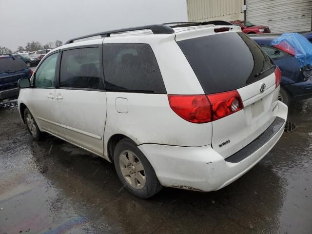 2006 Toyota Sienna CE