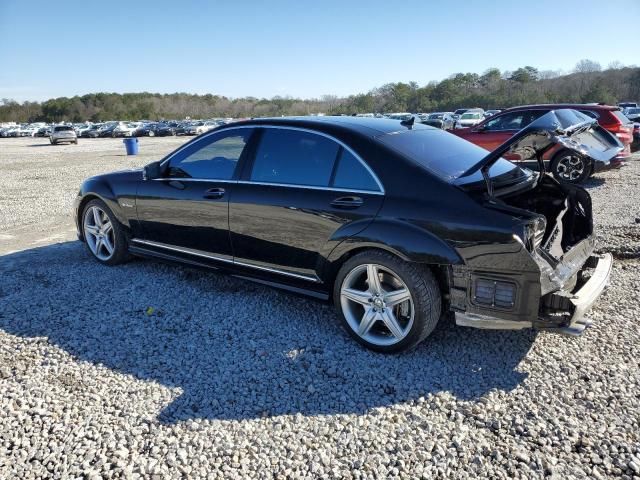 2010 Mercedes-Benz S 63 AMG