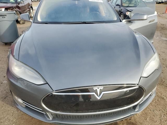 2014 Tesla Model S