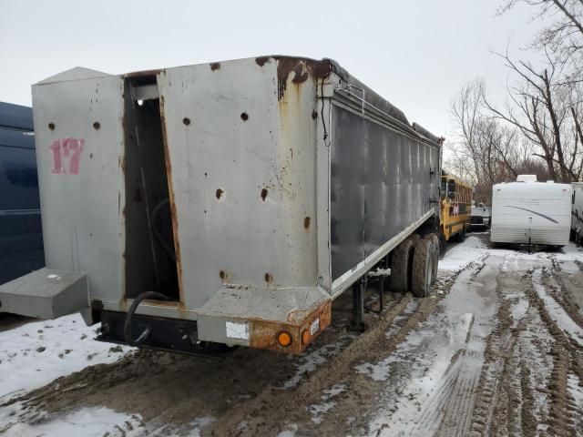 1974 Dump Trailer