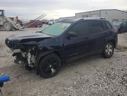 Salvage cars for sale at Wayland, MI auction: 2015 Jeep Cherokee Sport