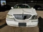 2005 Lincoln Town Car Signature Limited