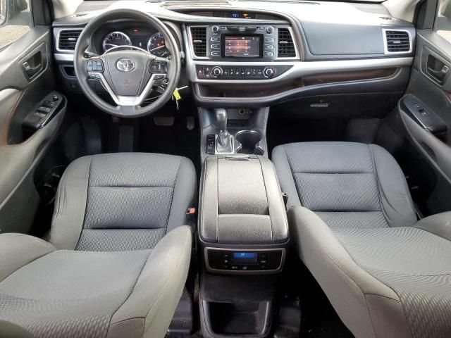 2015 Toyota Highlander LE