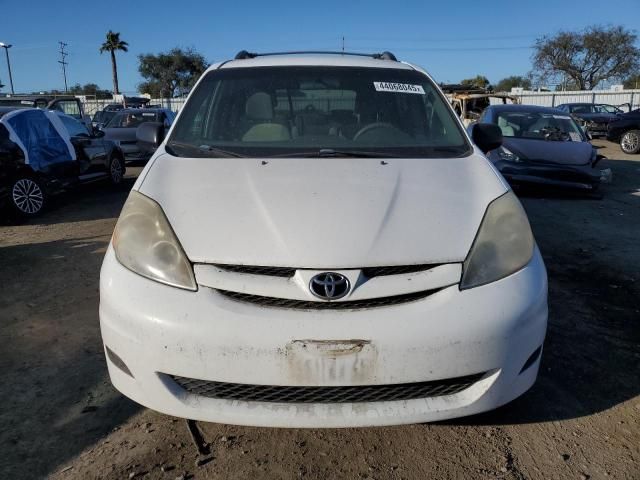 2010 Toyota Sienna CE