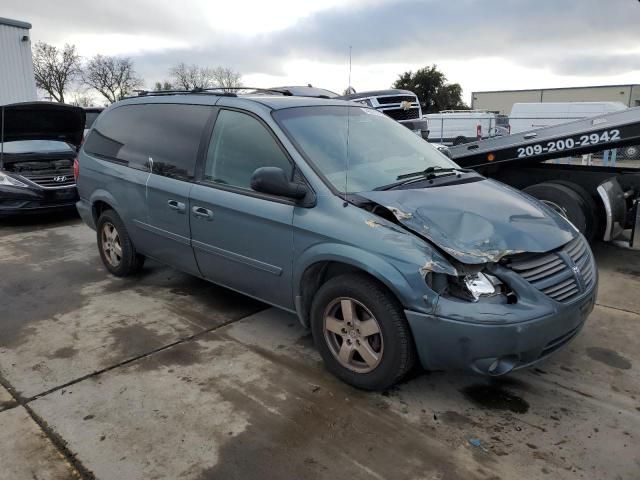 2005 Dodge Grand Caravan SXT