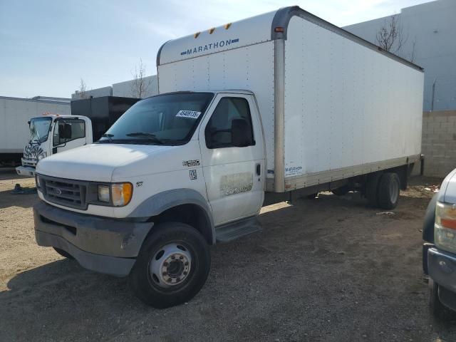 2002 Ford Econoline E550 Super Duty Cutaway Van