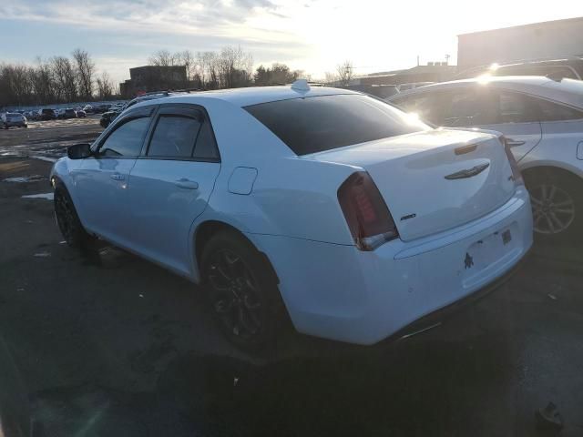 2018 Chrysler 300 S