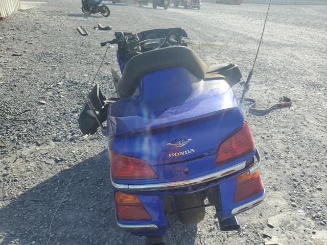 2005 Honda GL1800