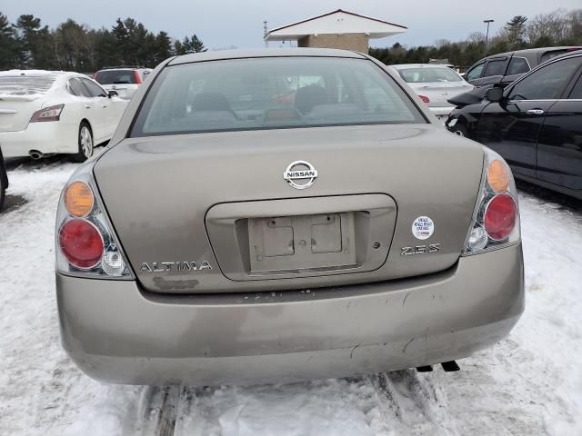 2003 Nissan Altima Base