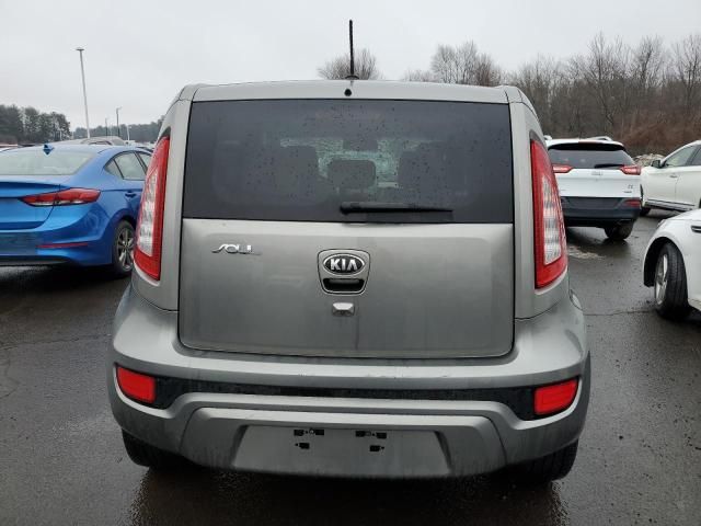 2013 KIA Soul +