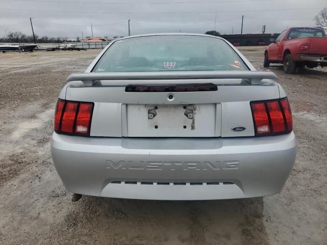 2004 Ford Mustang