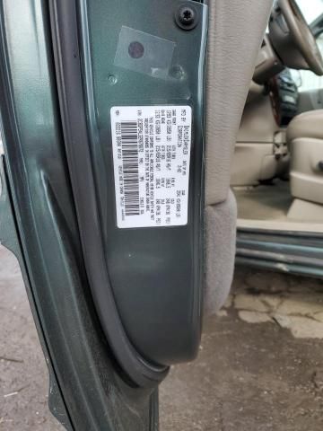 2002 Chrysler Town & Country LXI