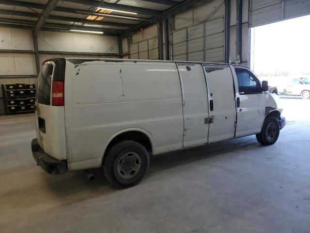 2011 Chevrolet Express G2500