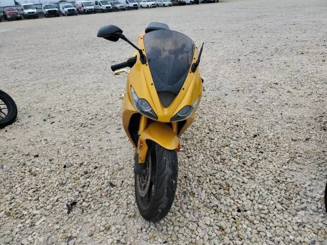 2006 Triumph 2006 Triumph Motorcycle Daytona 675