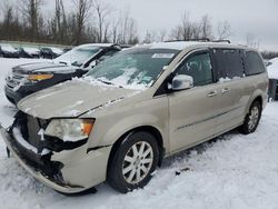 Chrysler Vehiculos salvage en venta: 2012 Chrysler Town & Country Touring L