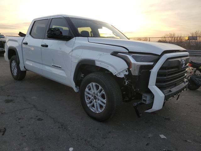 2024 Toyota Tundra Crewmax SR