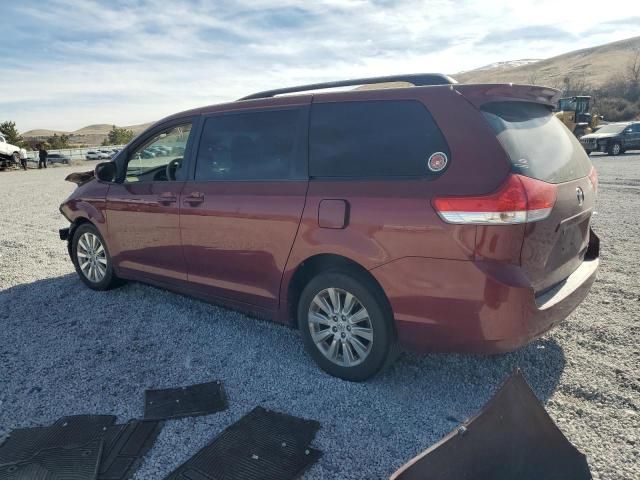 2013 Toyota Sienna LE