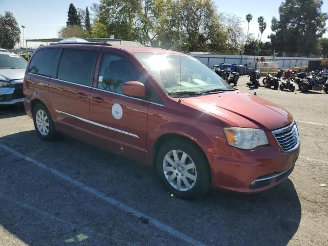 2014 Chrysler Town & Country Touring