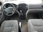 2005 Toyota Sienna CE