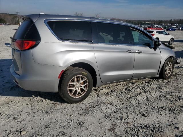 2017 Chrysler Pacifica LX