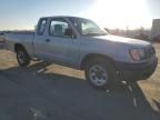 2000 Nissan Frontier King Cab XE