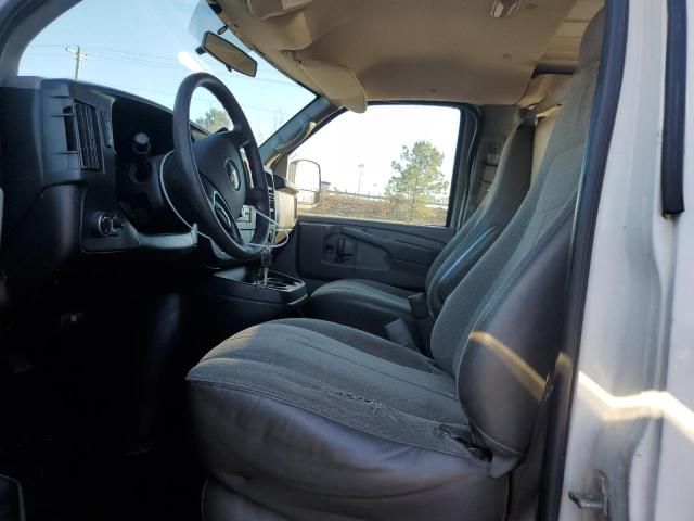 2014 Chevrolet Express G2500