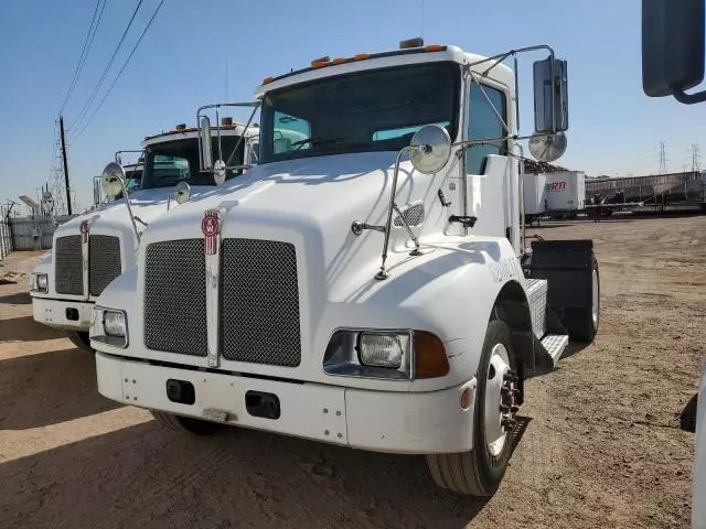 2007 Kenworth Construction T300