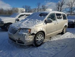 2013 Chrysler Town & Country Touring en venta en Central Square, NY