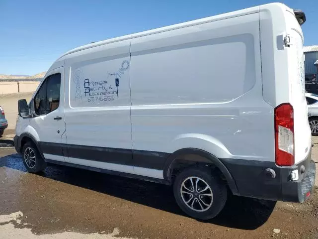 2022 Ford Transit T-250