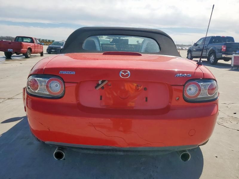 2006 Mazda MX-5 Miata