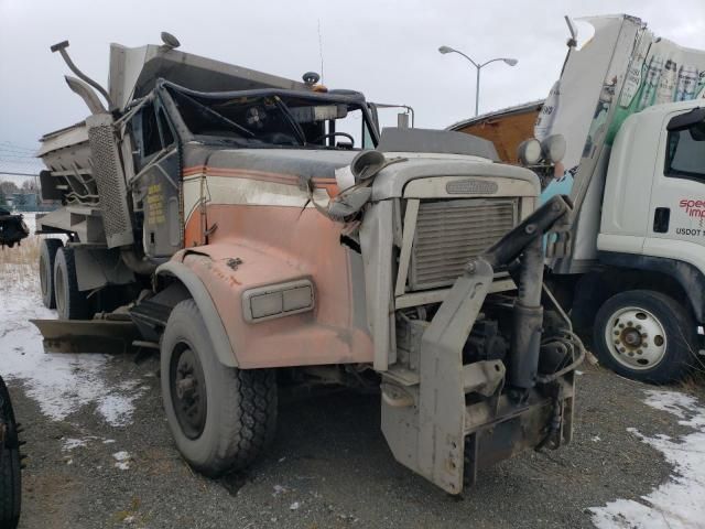 1996 Freightliner Conventional FLD120