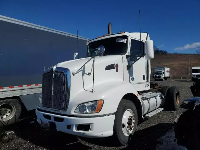 2013 Kenworth Construction T660