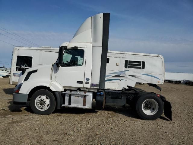 2016 Volvo VN VNL