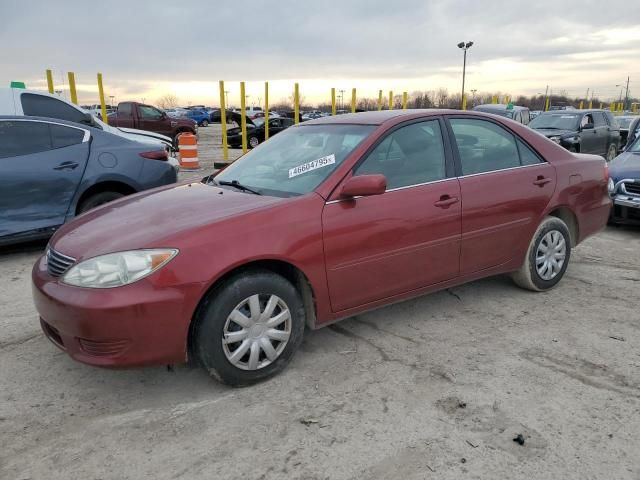 2005 Toyota Camry LE