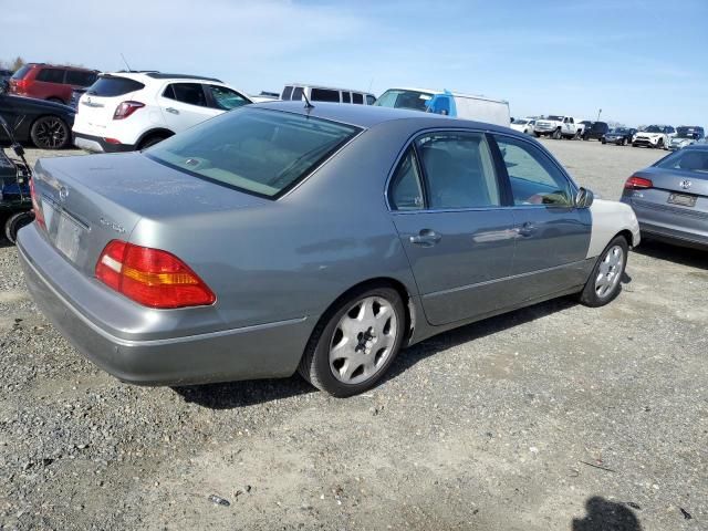 2001 Lexus LS 430