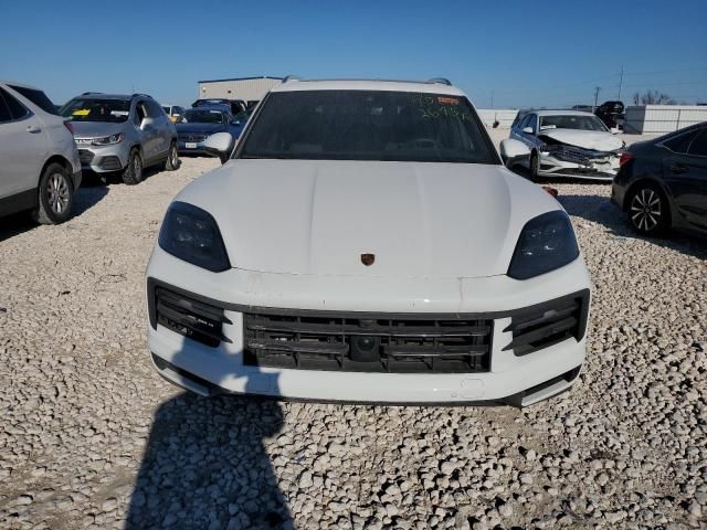 2024 Porsche Cayenne