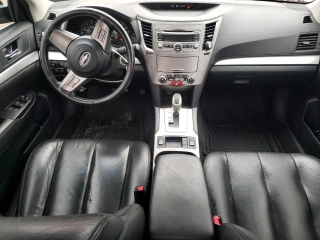 2010 Subaru Legacy 3.6R Premium