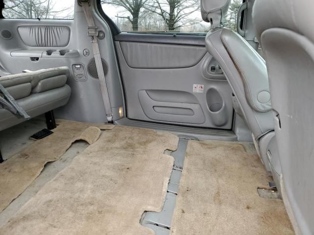 2008 Toyota Sienna XLE