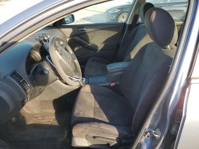 2011 Nissan Altima Base