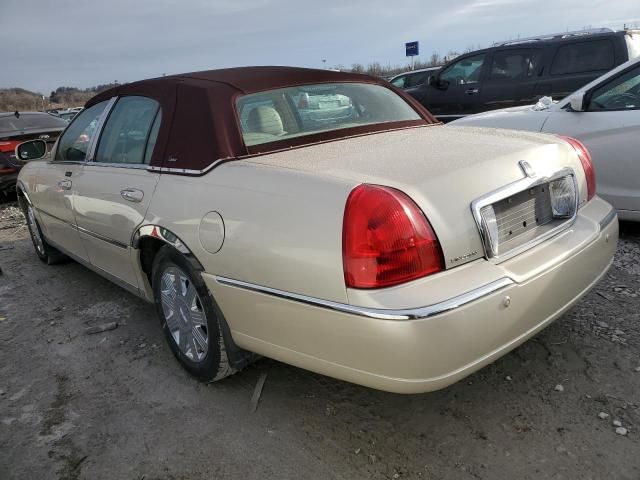 2003 Lincoln Town Car Cartier