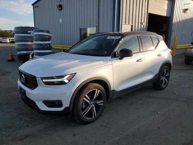 2020 Volvo XC40 T5 R-Design