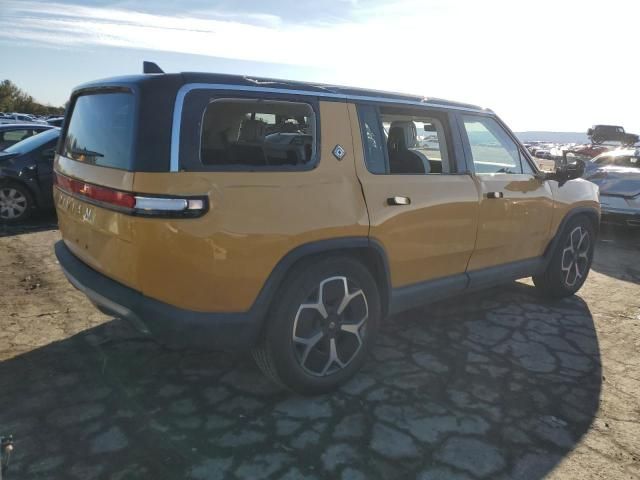 2023 Rivian R1S Adventure