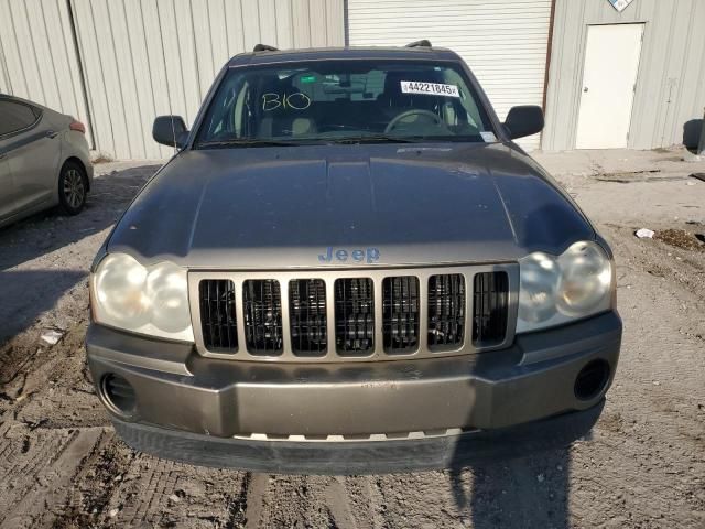 2005 Jeep Grand Cherokee Laredo