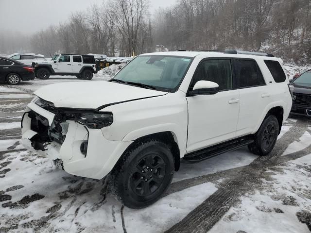 2023 Toyota 4runner SE