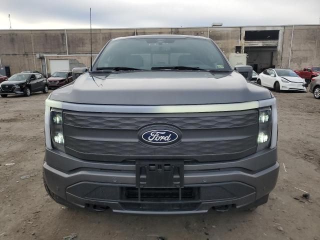 2024 Ford F150 Lightning Lariat